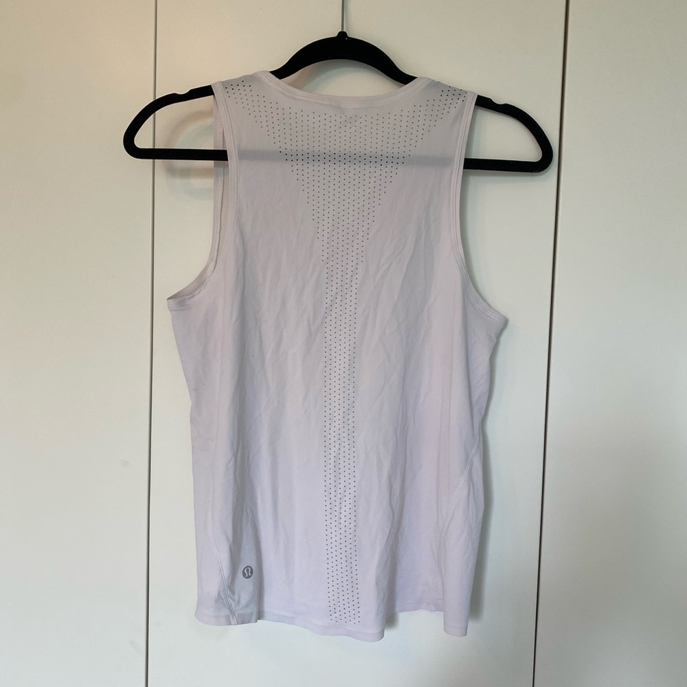 Lululemon muscle tank - Picture 2 of 2